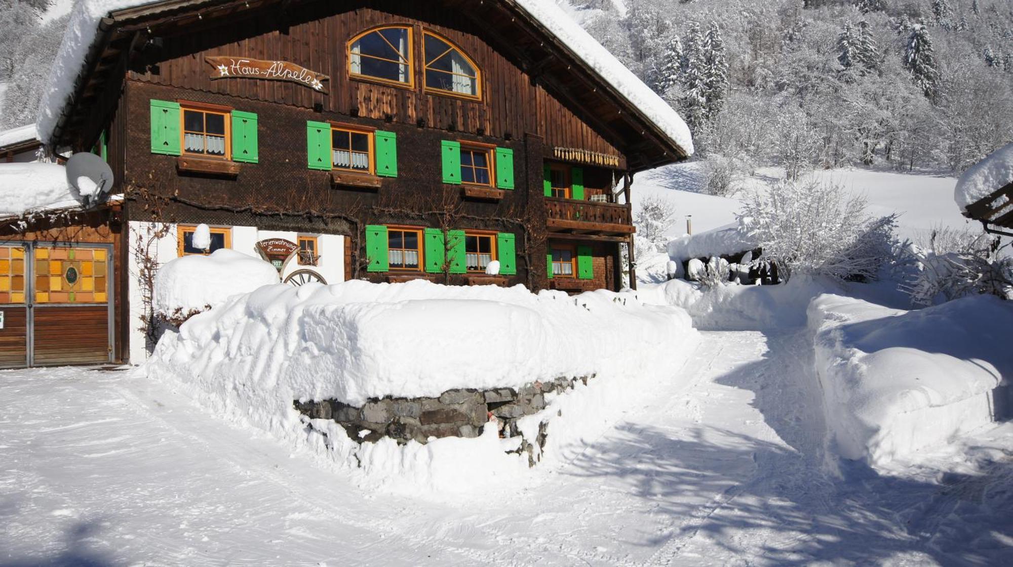 Haus Aelpele Apartment Klosterle am Arlberg Exterior photo