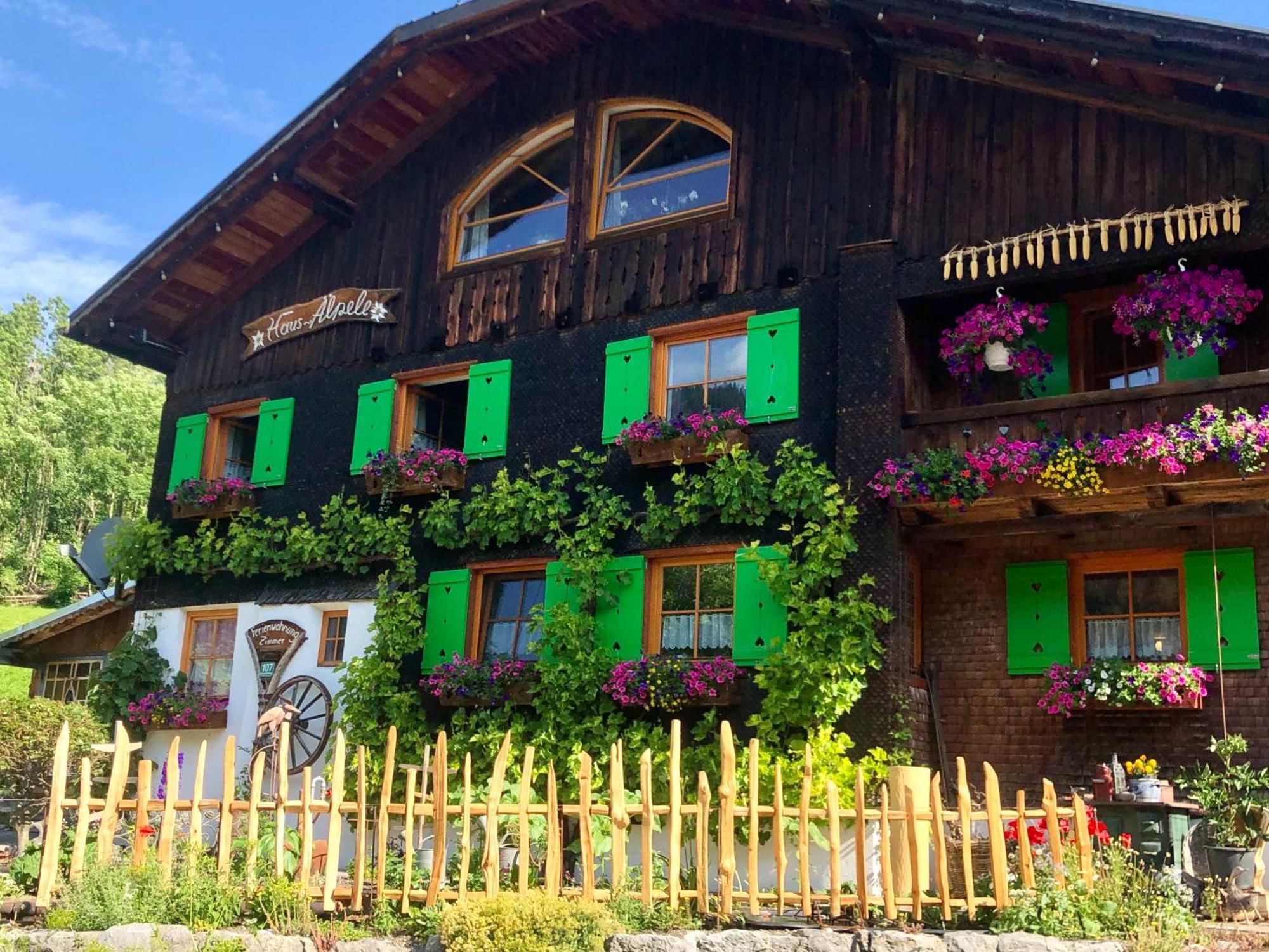 Haus Aelpele Apartment Klosterle am Arlberg Exterior photo