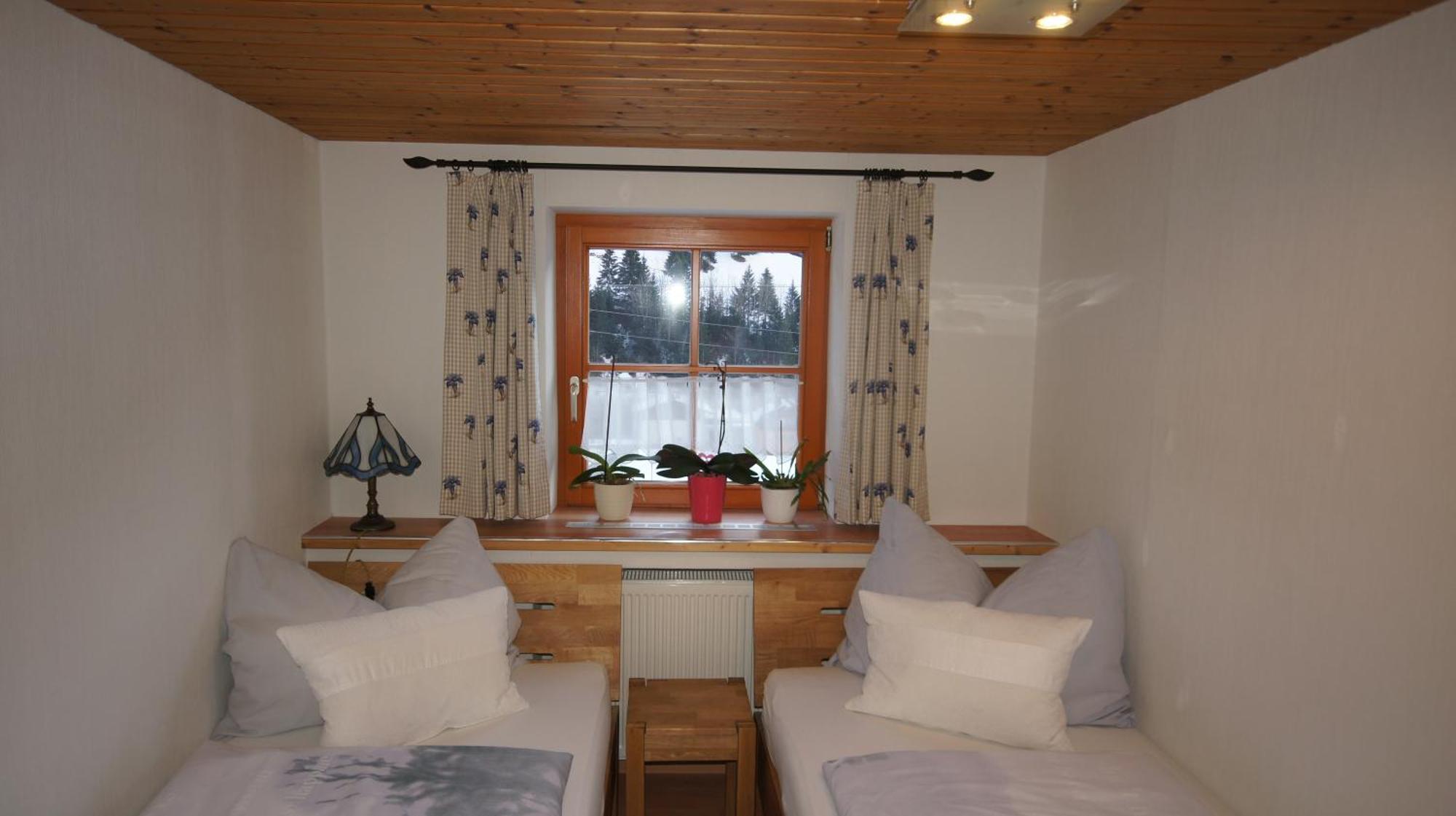 Haus Aelpele Apartment Klosterle am Arlberg Room photo